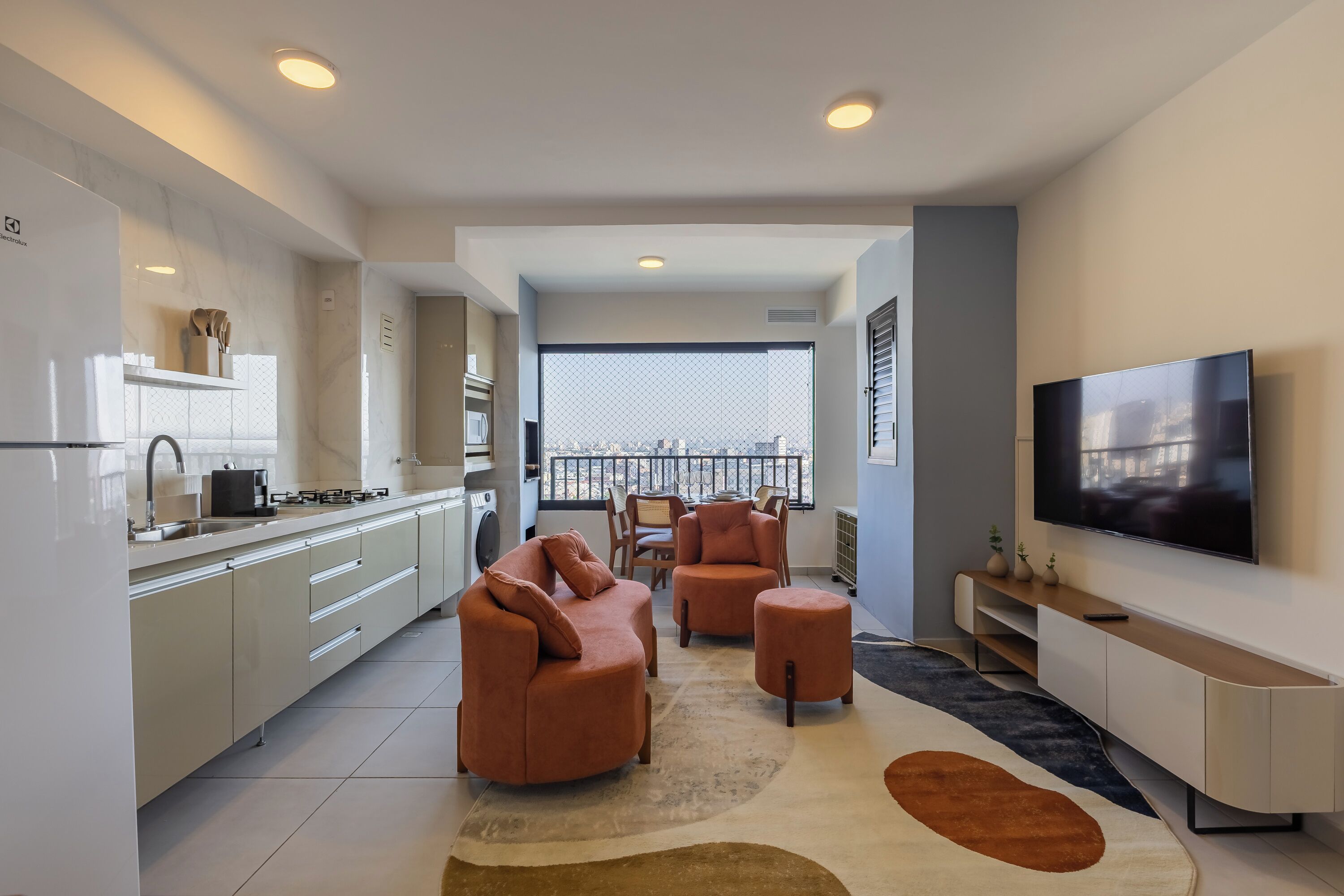 Deluxe Apartment, Air conditioning, City View | Living area | 40-inch Smart TV with digital channels, Netflix, streaming services