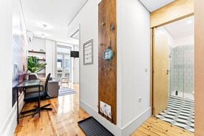 Imagen sin descripción, 4 de 30, botón