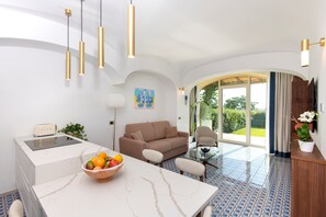 Highchair - OraBlu Villas (Forio)