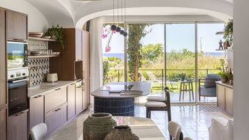 In-room safe, blackout drapes, soundproofing, iron/ironing board