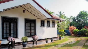 Quarto casal luxo, vista para o jardim | Área da propriedade