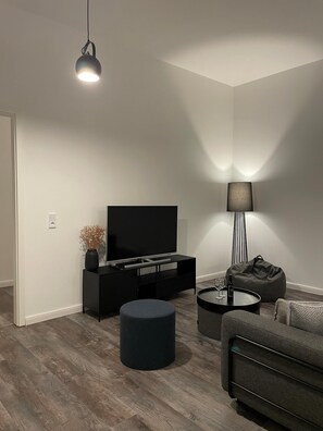 Unclassified image, 2 of 10, button - Apartment house „Sassnitz – Zum Stadthafen“ – Apartment 6 (Sassnitz)