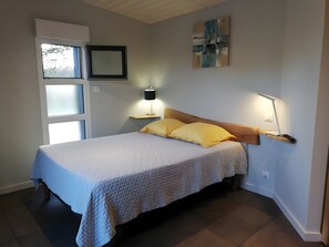 2 chambres, fer et planche à repasser, Wi-Fi