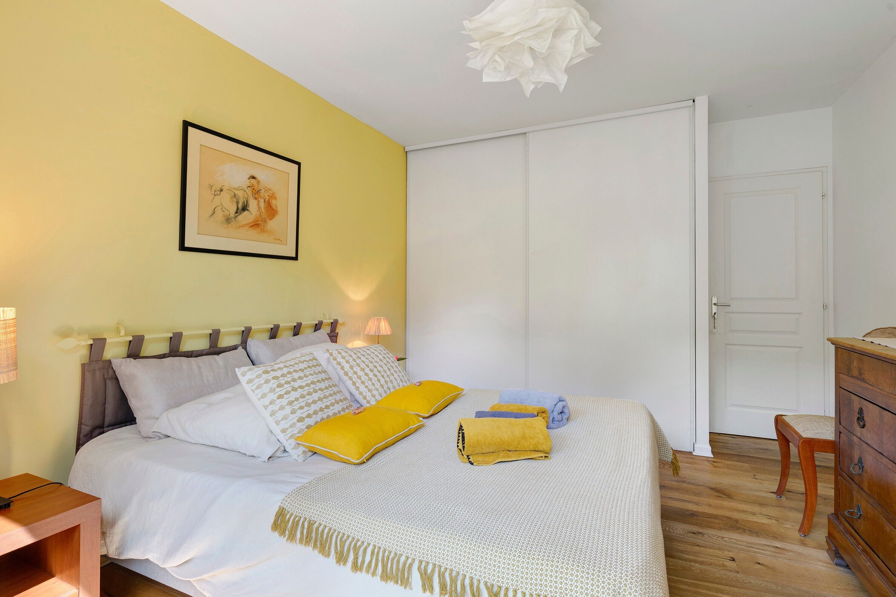 1 bedroom, WiFi, bed sheets