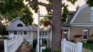 Apartment (Multiple Bedrooms) | Property amenity