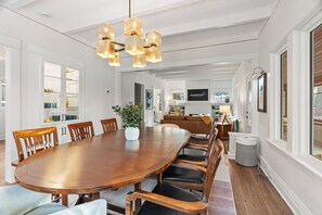 House (2 Bedrooms) | Property amenity - Featherstone (White Bear Lake)