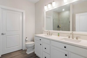 Dusche, Haartrockner, Seife