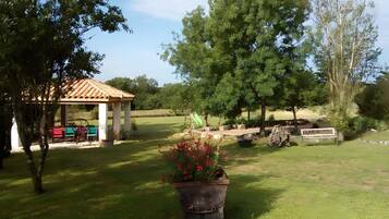 Enceinte de lâhĂ©bergement