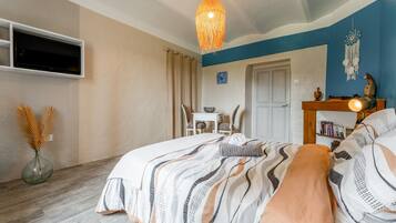 1 chambre, fer et planche à repasser, Wi-Fi, draps fournis