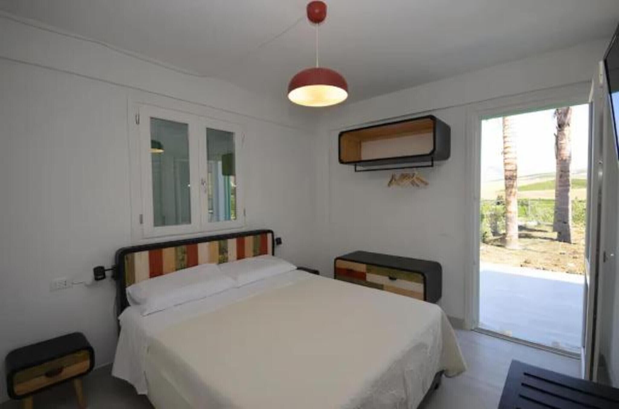 4 bedrooms, desk, iron/ironing board, WiFi