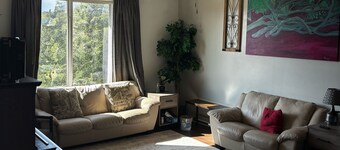 Spacious 4-bedroom house in Hays near Sunrise Park