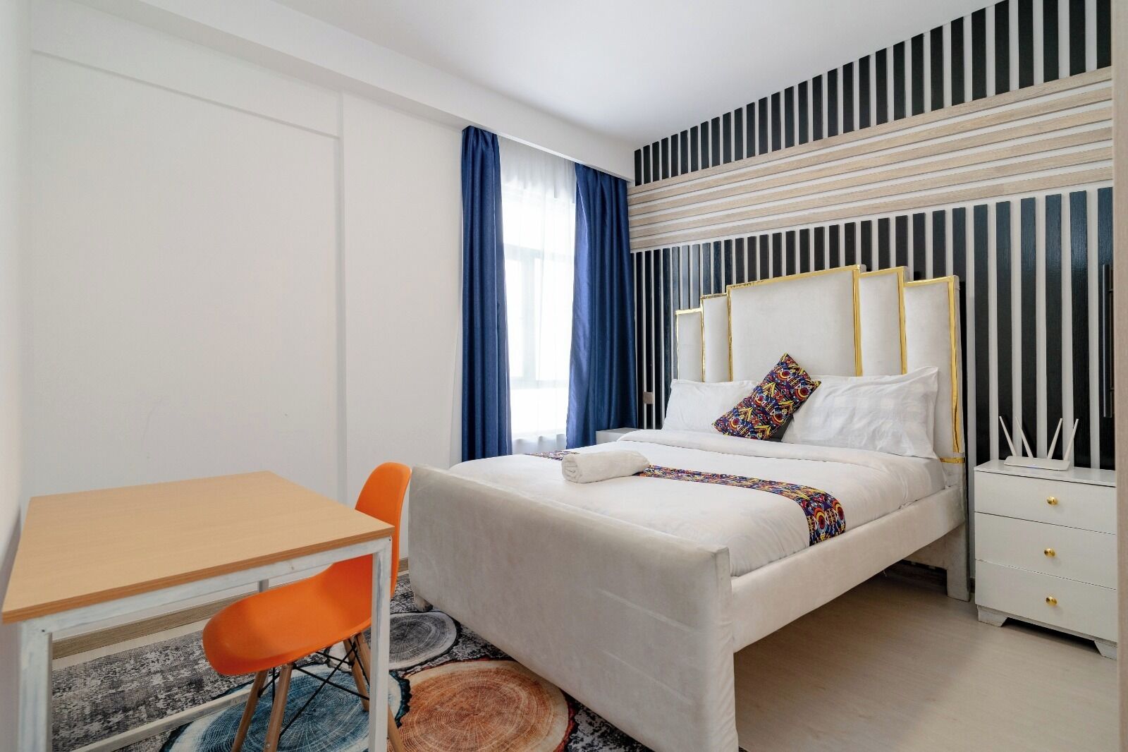 Deluxe Apartment, Balcony, City View | Individually decorated, individually furnished, desk, laptop workspace