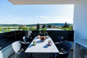 Botó d’imatge sense classificar, 2 de 11