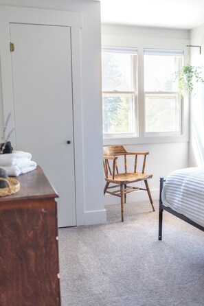 Internet, bed sheets