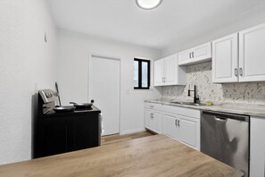 Photo non classée, 2 sur 17, bouton