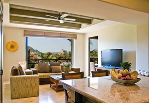 TV - Hacienda Beach Club & Residences (Cabo San Lucas)