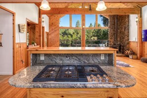 Interior - Yosemite Retreat for 14: 2 Homes, Private Lake (Midpines)