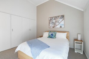 Desk, iron/ironing board, free WiFi, bed sheets