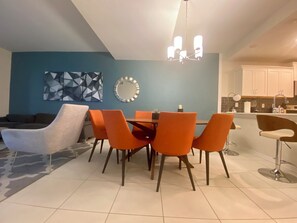 Imagen sin descripción, 5 de 17, botón