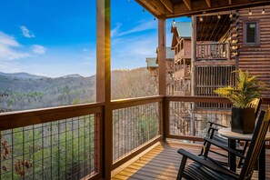 صورة غير مصنفة، 2 من 52، زرّ