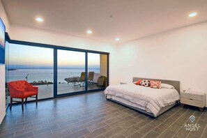 Ferros/tábuas de passar roupa, Wi-Fi, roupa de cama