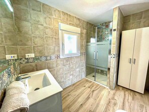 Oklassificerad bild, 3 av 7, knapp