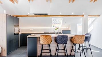 Apartment, Balkon, Bergblick | Eigene KĂŒche