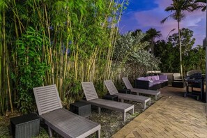 Terrace/patio - Villa Bali  Jacuzzi Pool Room (Fort Lauderdale)