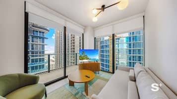 Condo, Balcony, City View | Living area