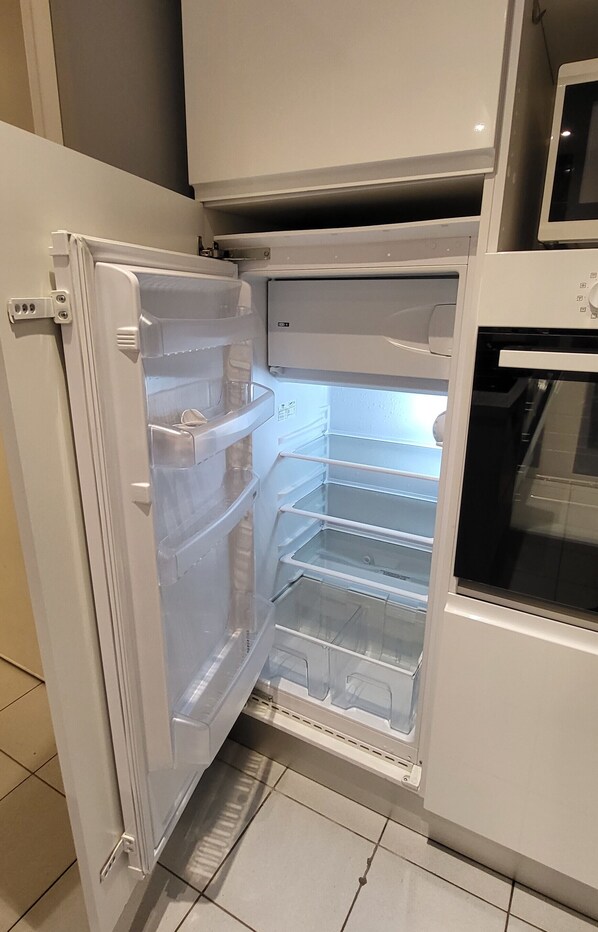 Interior - Mayflower🏊‍♂️ City town and Beach (Le Grau-du-Roi)