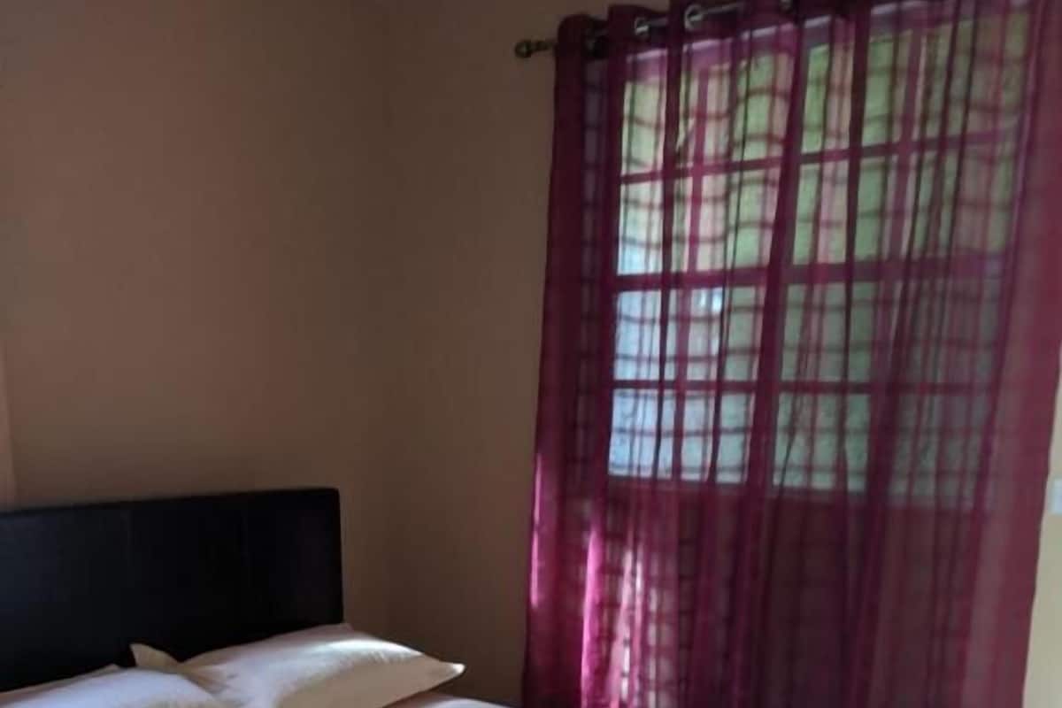 Comfort Apartment, 1 Bedroom, Ocean View | Blackout drapes, soundproofing, iron/ironing board, free WiFi