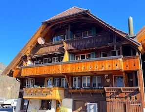 Exterior - Concierge, Swiss Alps Scenic Views by SwissHut (Sigriswil)