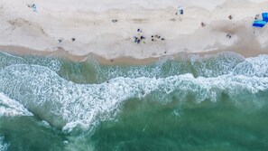 On the beach - Gulf Village 201 | Sleeps 4 Beachfront West Beach (Gulf Shores)