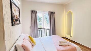 2 bedrooms, WiFi, bed sheets