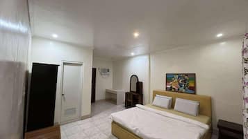 Deluxe Double or Twin Room, Garden View