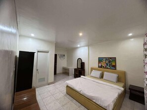 Imagen sin descripción, 4 de 6, botón