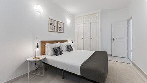 2 habitaciones, tabla de planchar con plancha y wifi gratis 