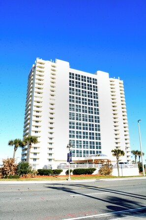 Exterior - Atlantic Ave - Ocean Front updated condo (Daytona Beach Shores)