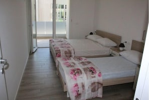 Room - Residence Giardino Two-room apartment Bilo for 5 persons (Bibione)