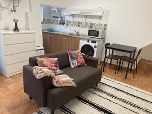 Nicht klassifiziertes Bild, 2 von 15, Schaltfläche