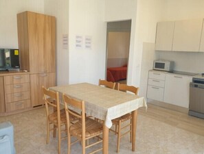 Dining - Villa Anny three-room apartment Trilo for 5 people (Bibione)