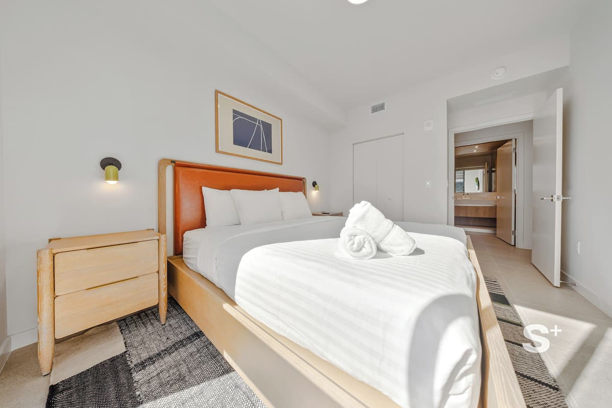 公寓客房, 陽台, 城市景觀 | 熨斗/熨衣板、免費無線上網