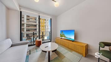 Condo, Balcony, City View | Living area