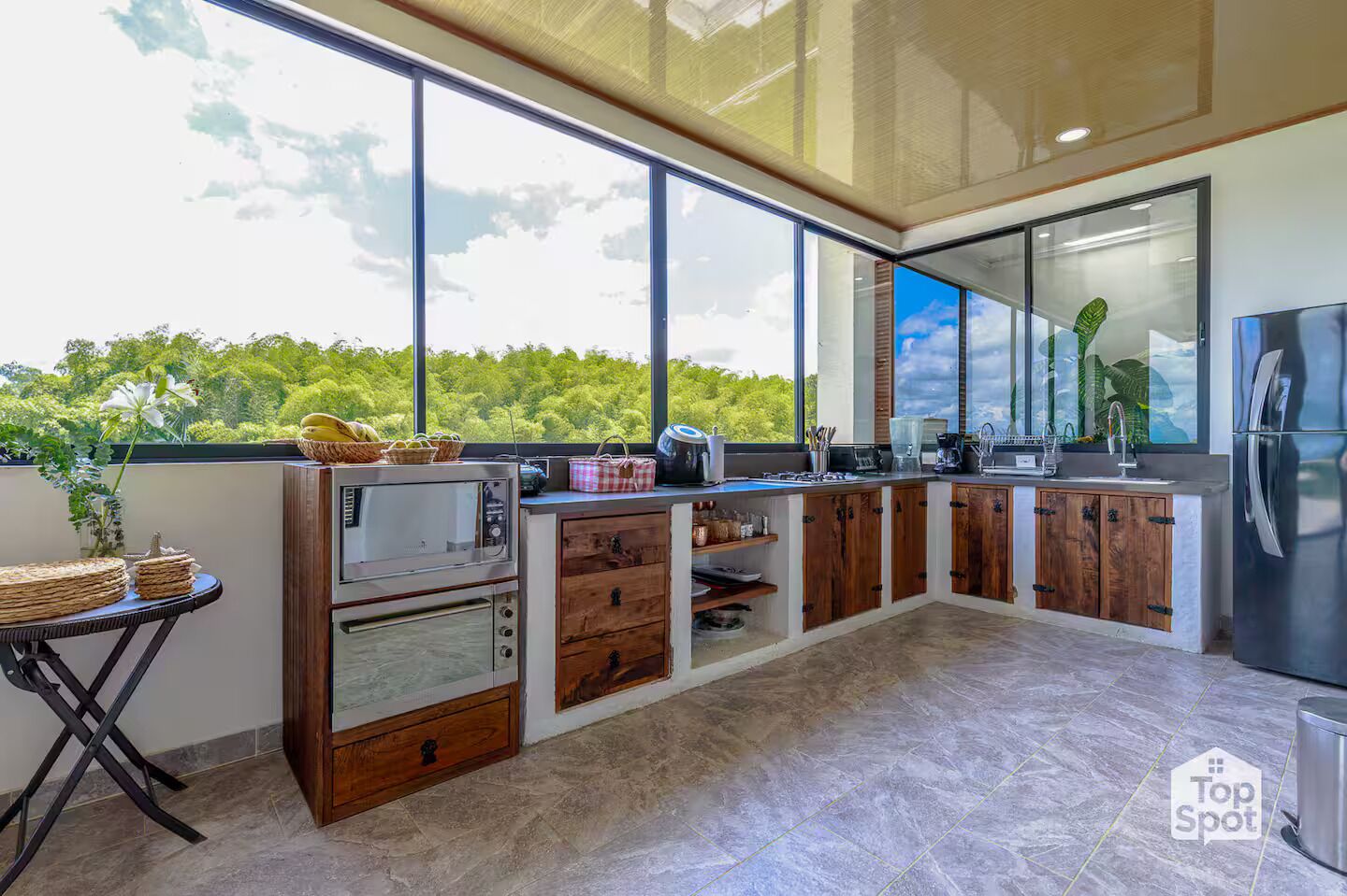 Private kitchen