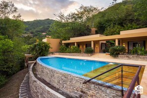 Pool - ¡Súper TopSpot® en las Montañas de Entrepuentes! (Apulo)