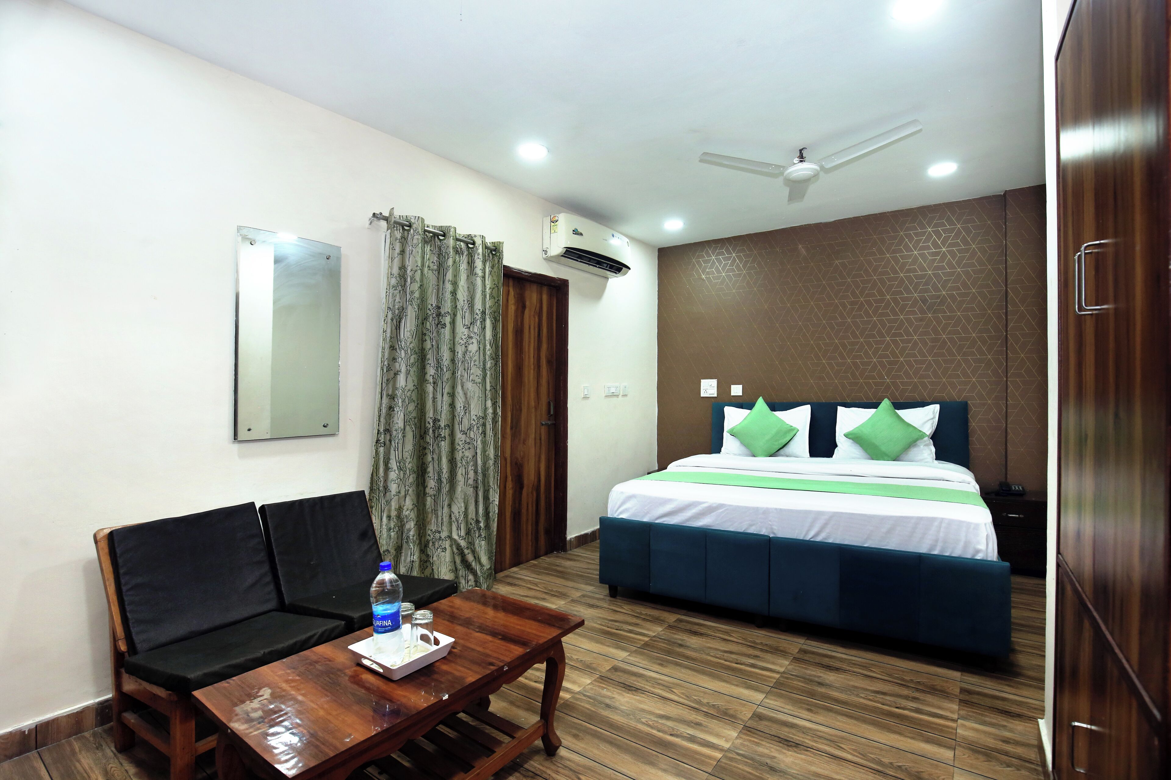 Superior Double Room | Free WiFi