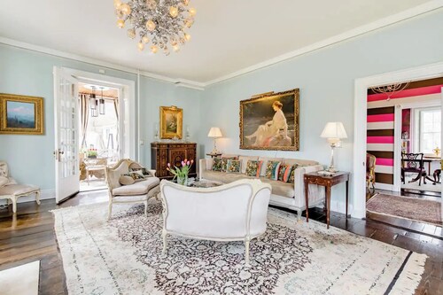 Historic Hubble Shire Farm--Deco Lalique Suite