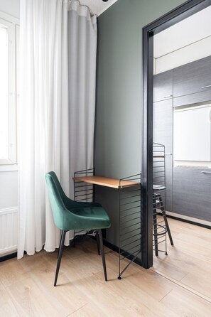 Interior - Home Suites - Boutique Apartment in City Centre with Free Parking (Tampere)