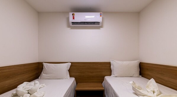 Apartamento | Cortinas opacas, tabla de planchar con plancha, wifi gratis