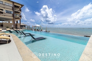 Pool - Cobertura Beira-Mar | 4 Quartos | Varanda Gourmet e Churrasqueira | Barra Bali | Destino BSM 418 (Barra de São Miguel)
